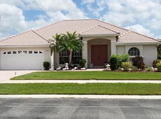 431 SW Crabapple Cv, Port Saint Lucie, FL 34986