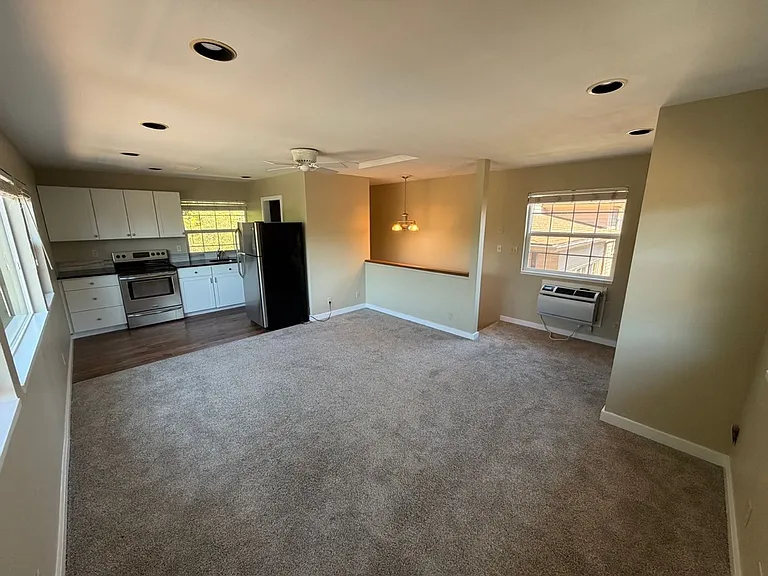 5514 NE Halsey St — Photo 24