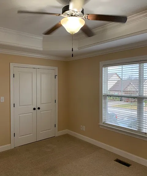 1715 Stonebriar Dr NE — Photo 12