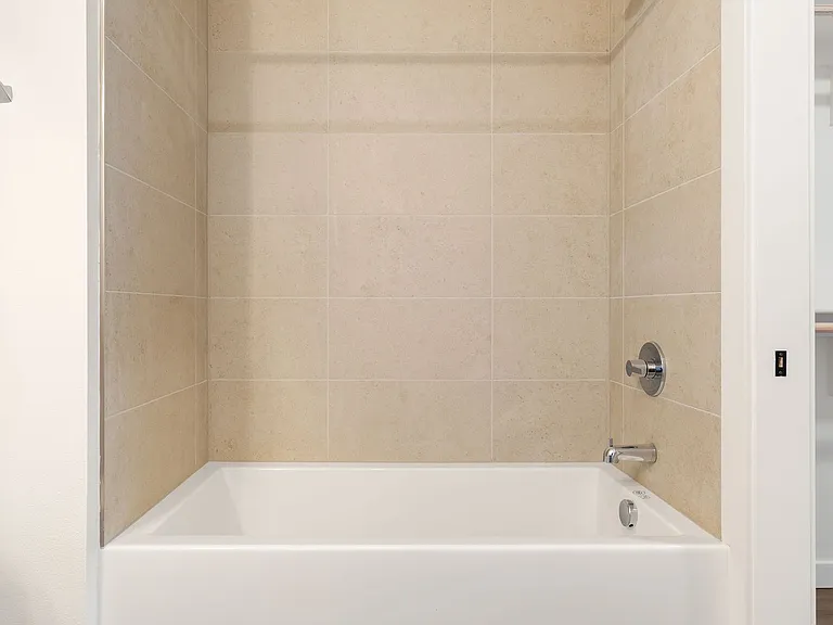 2508 SE 32nd Ave — Photo 33