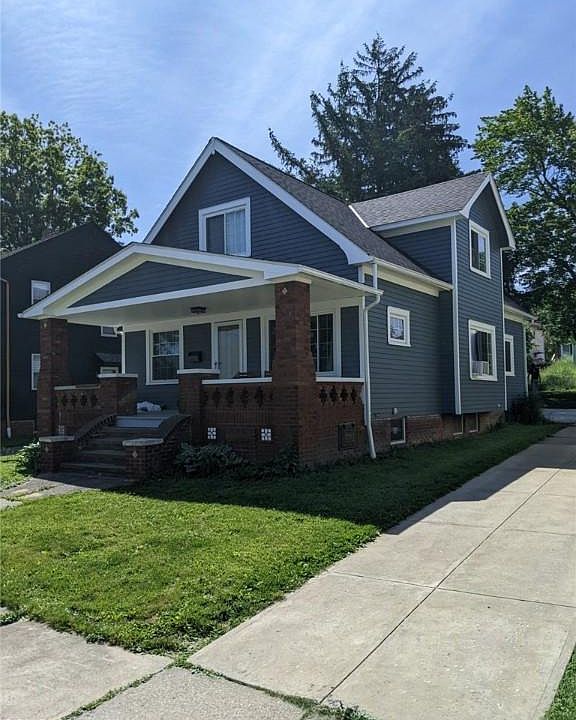 1st image of 11008 Wallingford Ave