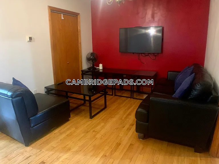 1124 Cambridge St #1 — Photo 7