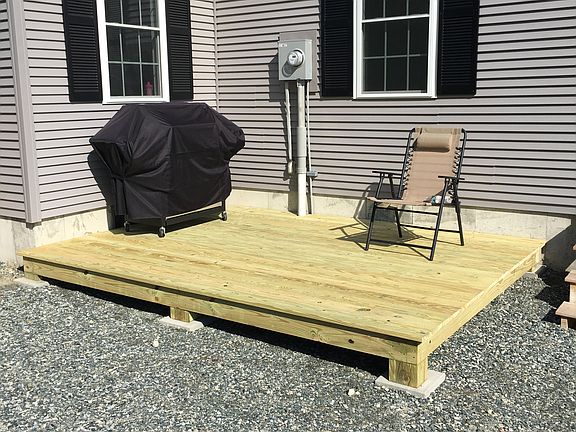 BBQ area off of Front Porch