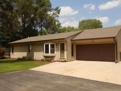 N9520 Horseshoe Ln, Mukwonago, WI, 53149