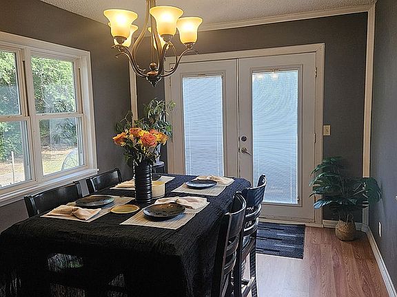 5th image of 2129 W Ventoso Rd