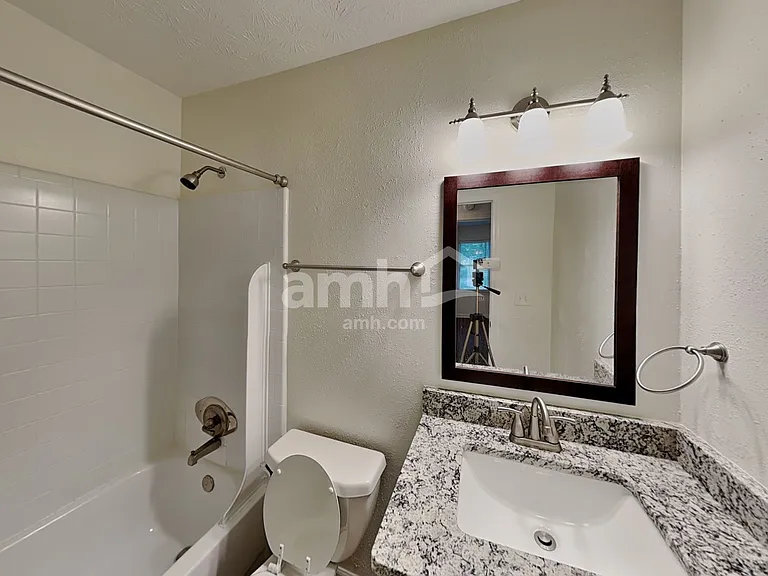 3331 Birchwood Trl — Photo 18