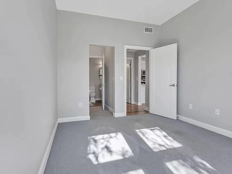 825 N 4th St #205 — Photo 7