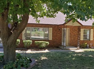 5901 SW 8th St, Des Moines, IA 50315