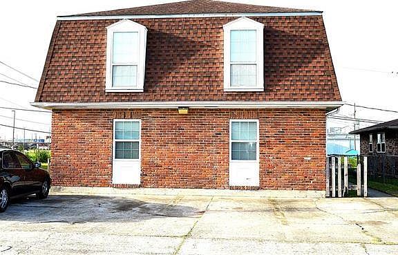 2nd image of 5569 Jordan Dr #B