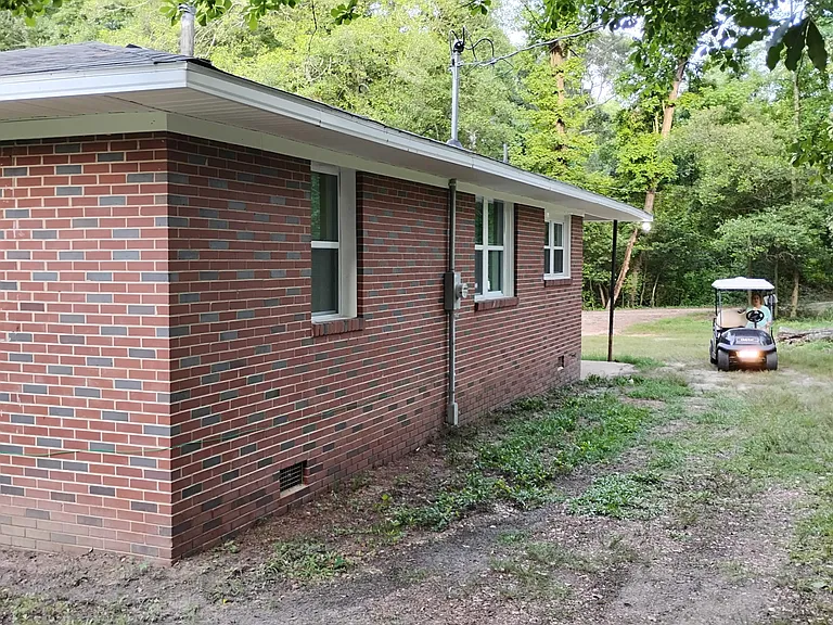 244 Parker Dr — Photo 31