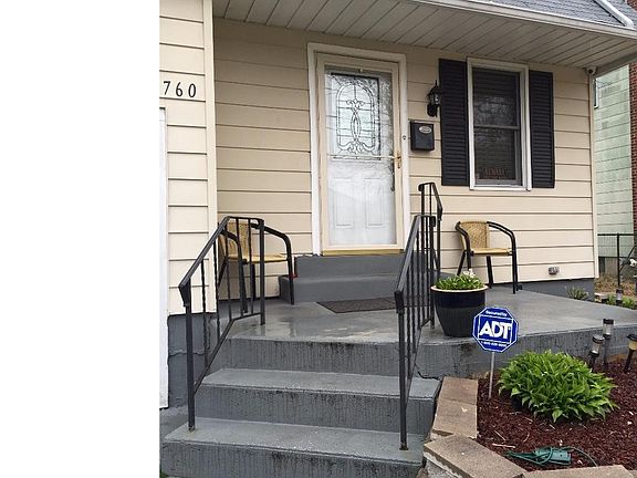 2nd image of 1760 44th St