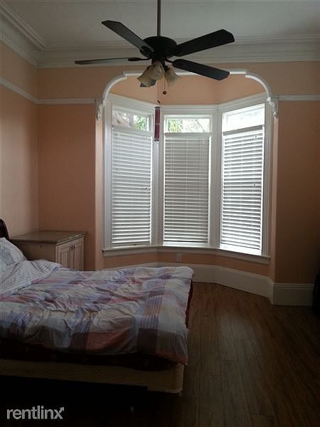 2nd image of 305 E Flora St #1991744