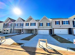 11653 Mendenhall Ct, Hampton, GA 30228