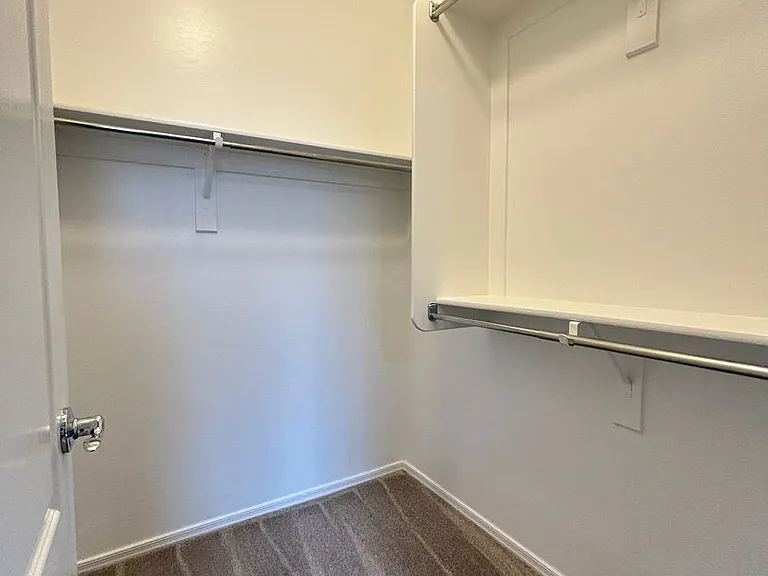 3030 E Quartz St — Photo 29