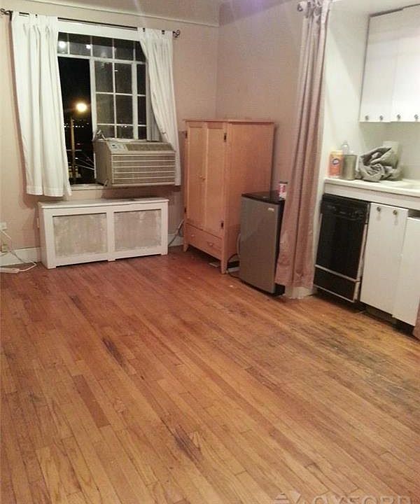 1st image of 5 Tudor City Pl APT B7