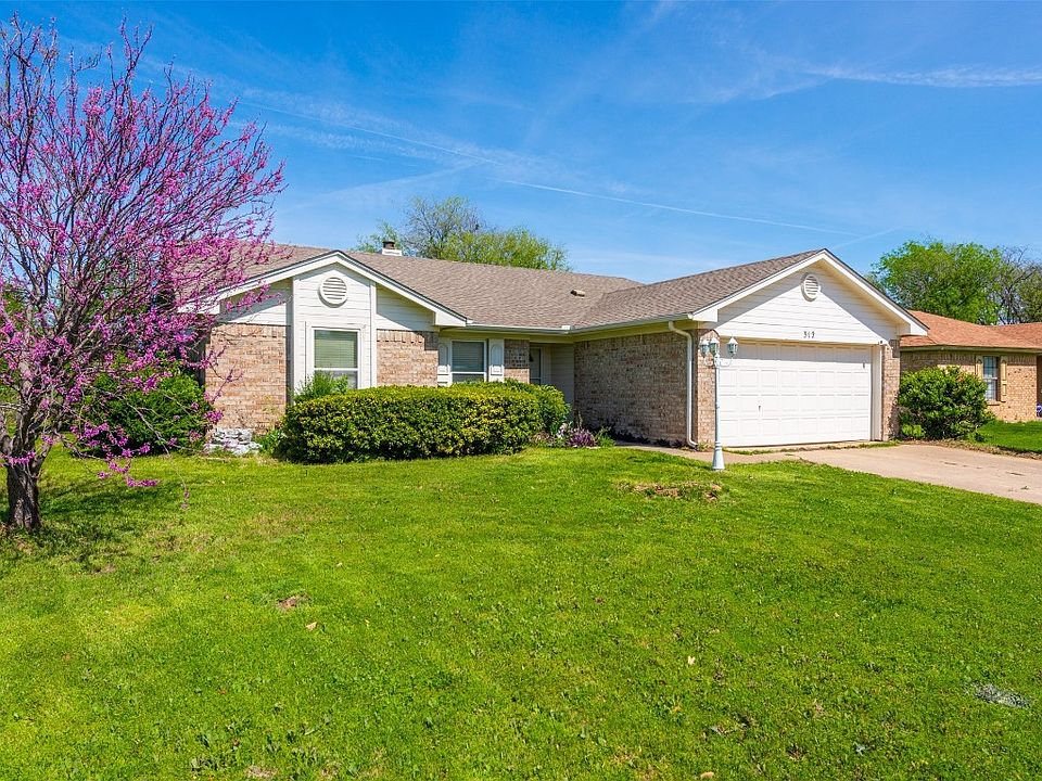 1st image of 312 Chambers Creek Dr S