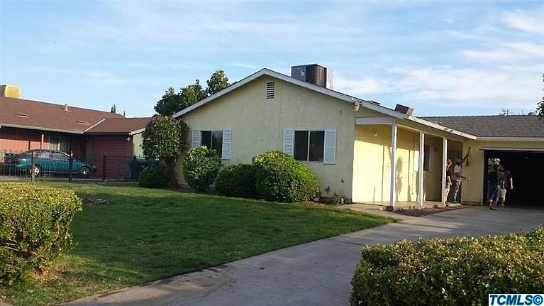 2nd image of 701 E Cottonwood St