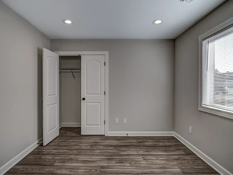 1624B Gunston Dr — Photo 26