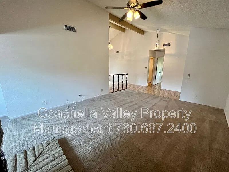 3 bed, 2.0 bath, 1712 sqft, $2,495 — Photo 2
