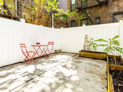 236 East 6th Street #1EB, New York, NY, 10003