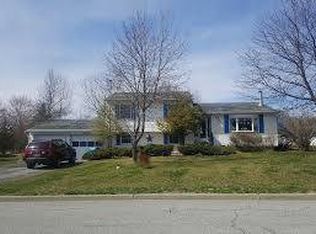 6 Pembroke Rd, Washingtonville, NY 10992