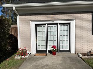 30 E 67th St, Savannah, GA 31405