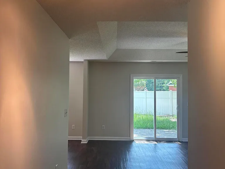 20 Walden Cir — Photo 10