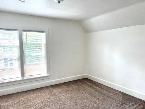 27 Reed St, Plymouth, WI 53073