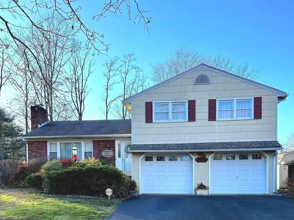 794 Province Line Rd, Allentown, NJ 08501