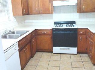 25555 New Chicago Ave APT A, Hemet, CA 92544
