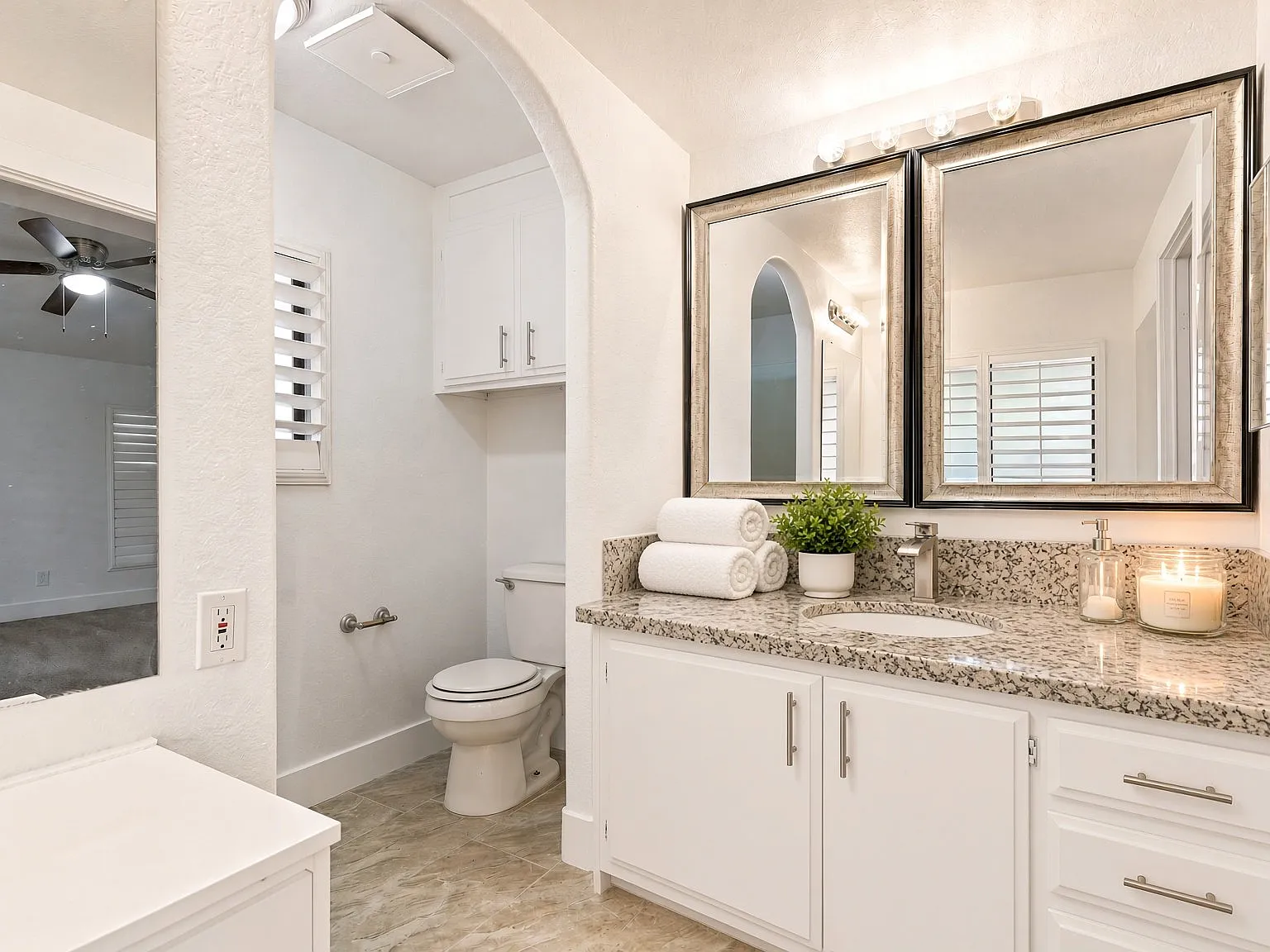 Charming 3-Bed 55+ Community Home - In-Unit Laundry & Private Yard! — Photo 4
