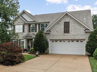 3023 Cairns Dr W, Mount Juliet, TN 37122