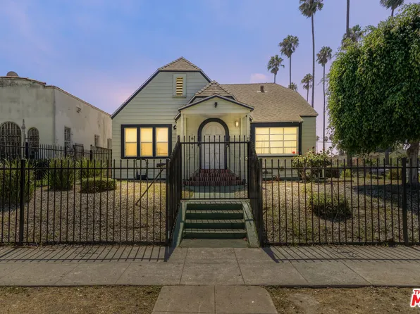 2074 W 54th St, Los Angeles, CA 90062