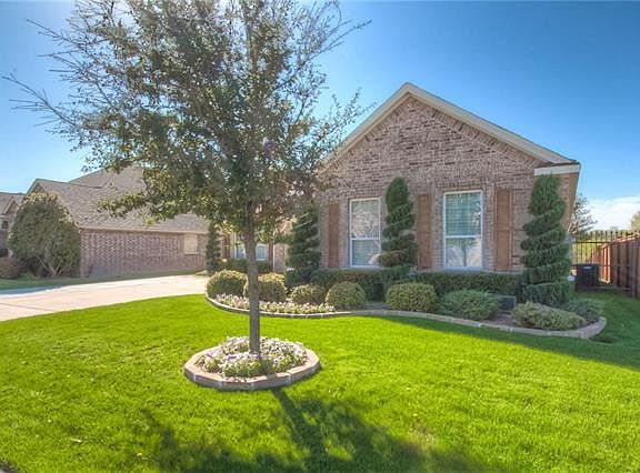 2nd image of 8417 Arroyo Ln