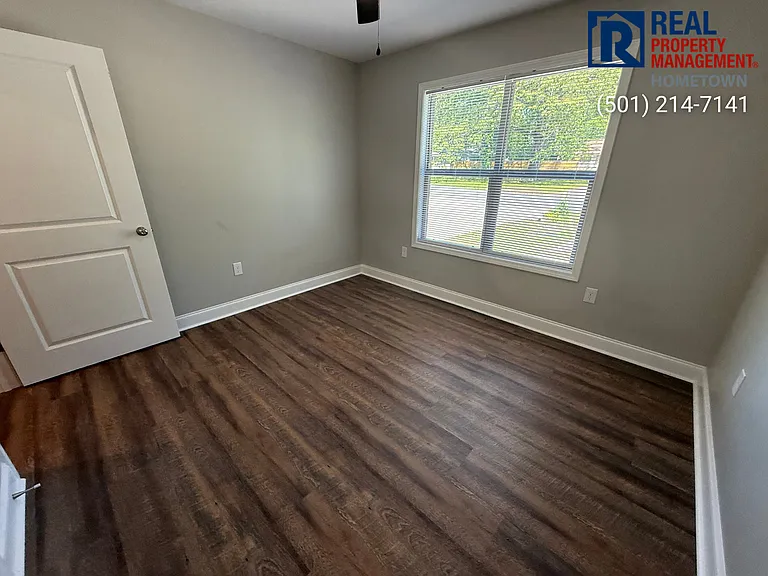 873 Jane Dr — Photo 8