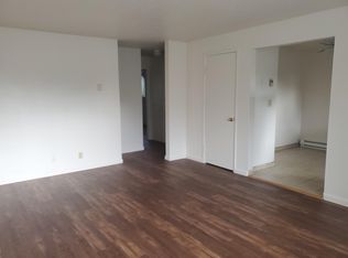 3217-3299 Center St NE, Salem, OR 97301