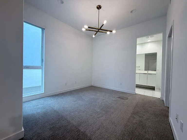 10917 1/2 Otsego St — Photo 16