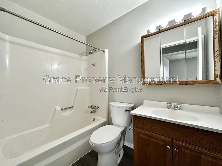 3801 E 117th Ave — Photo 11