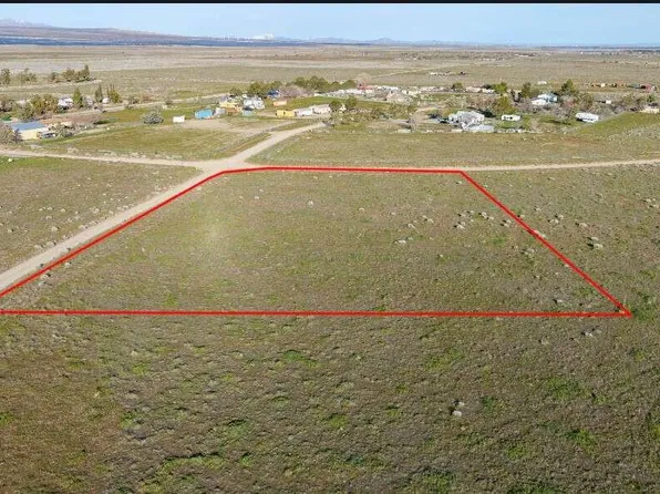 46331 Eaglefall Ave, Lancaster, CA 93536