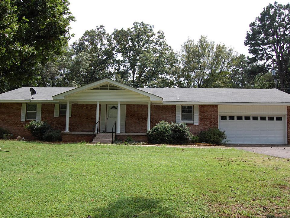 1st image of 647 Sparksford Dr
