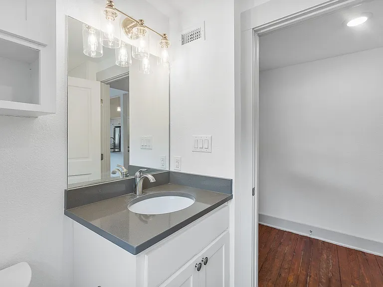 Modern Luxury in San Marcos' Premier Courtyard Community Now Leasing! — Photo 16