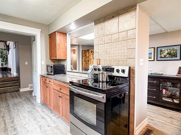3rd image of 6108 S 41st Ave