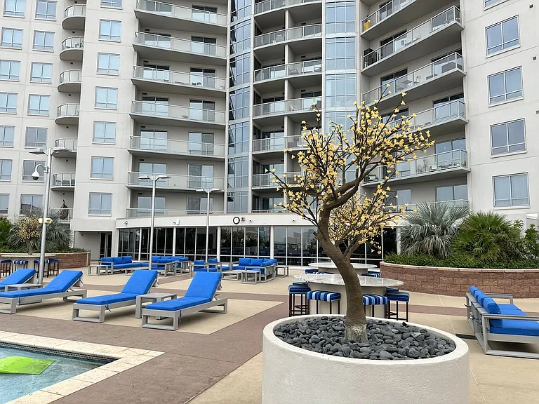 200 W Sahara Ave #3604 — Photo 25