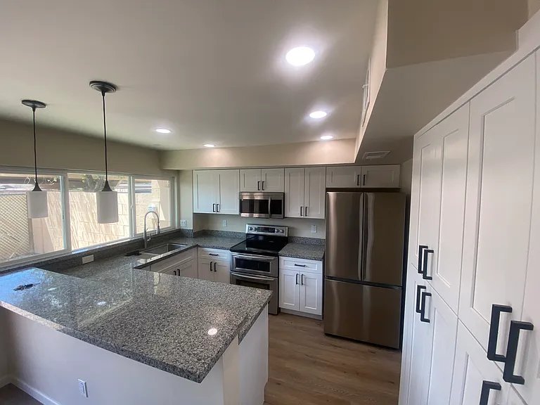 1508 E Coronado Dr — Photo 1