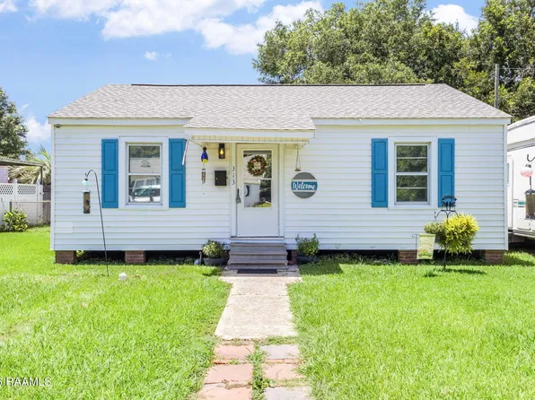313 McIlhenny St, New Iberia, LA 70563