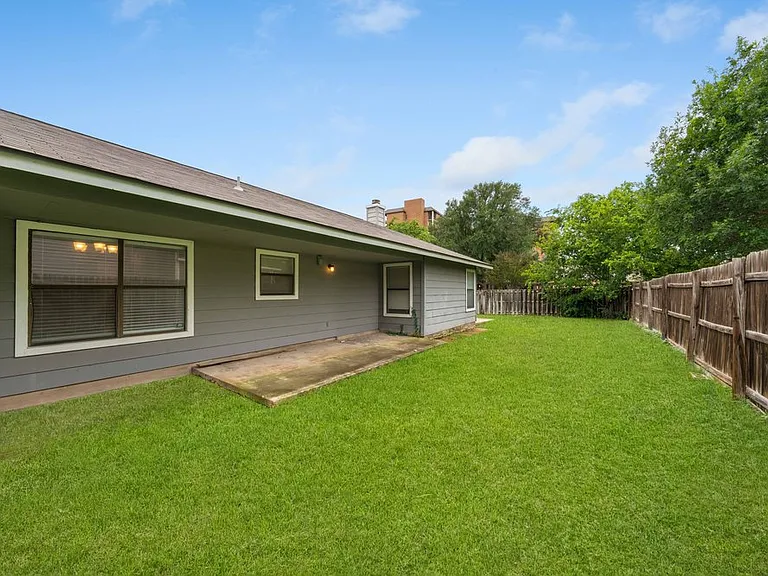 8778 Serene Ridge Dr — Photo 28