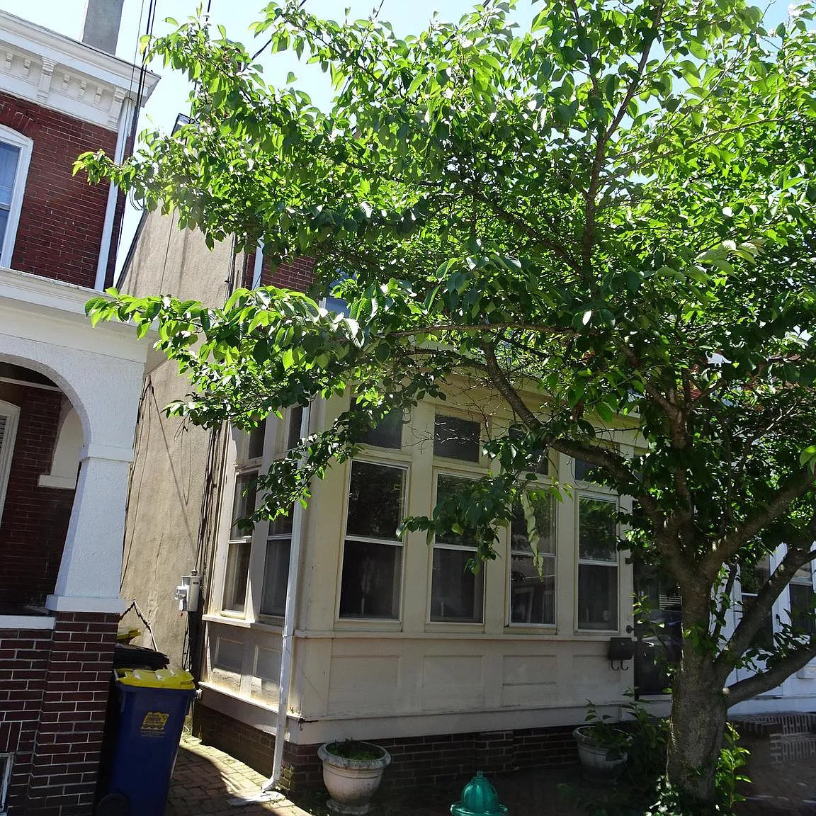 3 bed, 2475 sqft, $3,000 — Photo 2