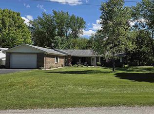 15 Ems B28a Ln, Pierceton, IN