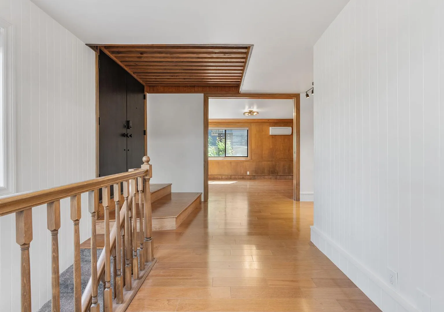 1016 E 900 S - Unit 1 — Photo 2