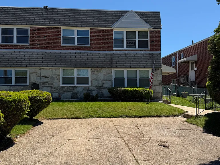 9813 Wistaria St #2 — Photo 1